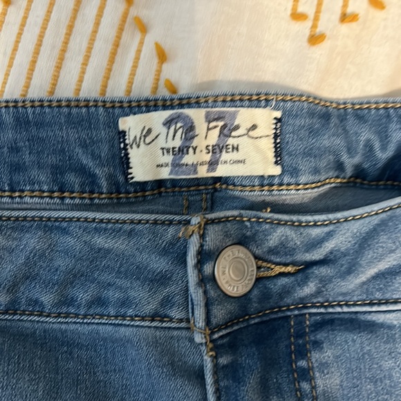 BRAND NEW FREE PEOPLE BELL BOTTOMS! - Picture 2 of 3